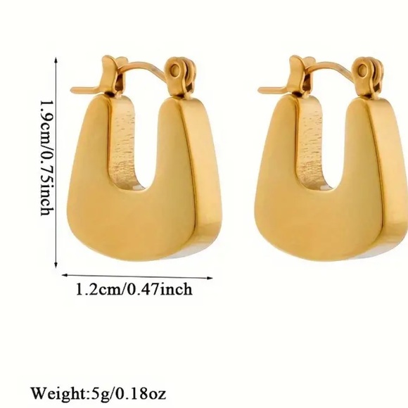 NWT geometric gold chunky hoops ✨ - Picture 3 of 5